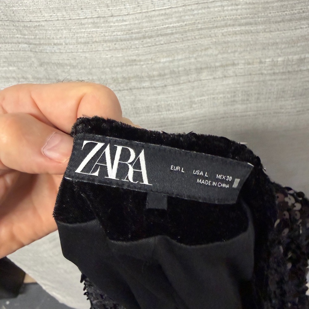 Zara Sparkling Black Sleeveless Top - Picture 3 of 4